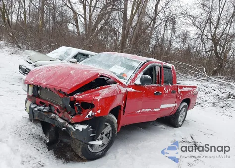 2005 Dodge Dakota Laramie z USA, uszkodzony, nr VIN 1D7HW58N65S161386